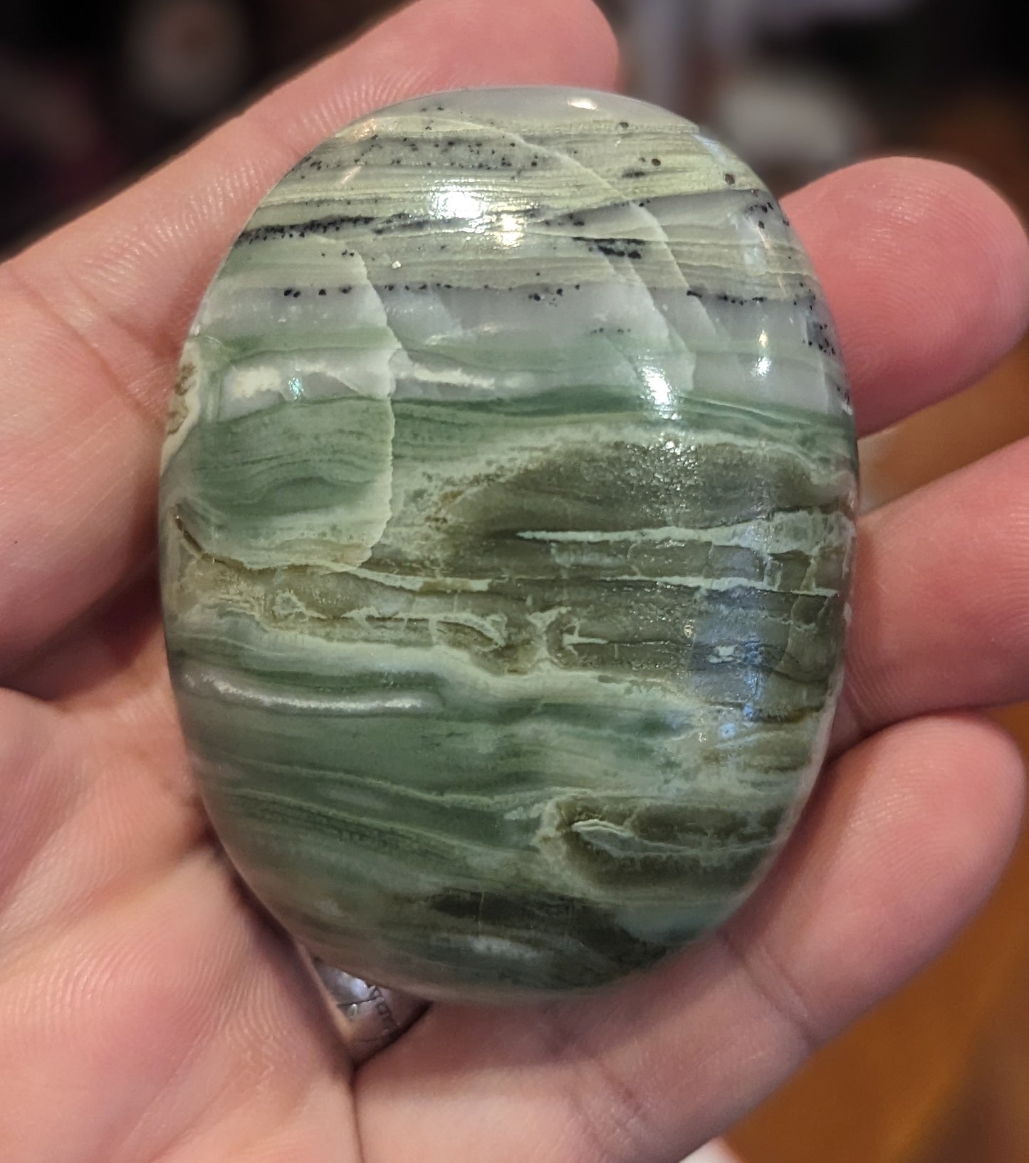 Serpentine Palm Stone