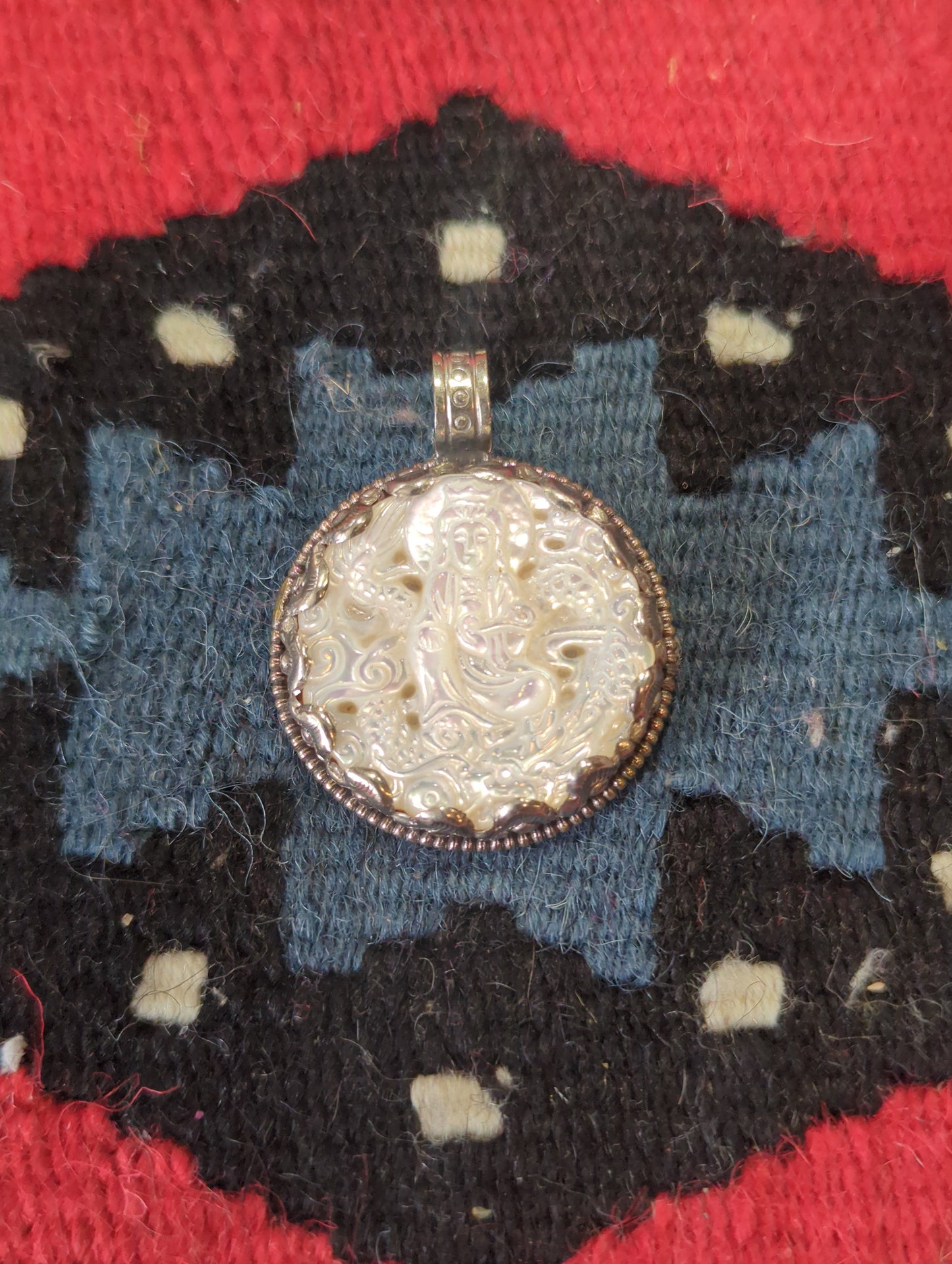 Pearlish/Silver Buddha Pendant