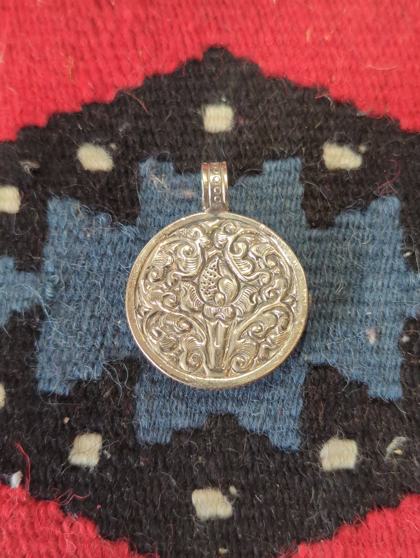 Pearlish/Silver Buddha Pendant